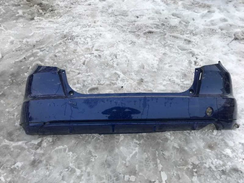 Defensa (parachoques) trasera usada original (OEM) Honda FIT 2009-2014