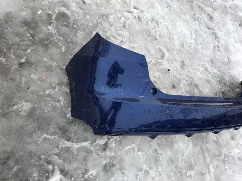 Defensa (parachoques) trasera usada original (OEM) Honda FIT 2009-2014