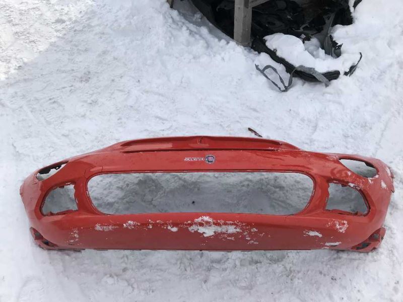 Defensa (parachoques) delantera usada original (OEM) Fiat 500 2012-2019