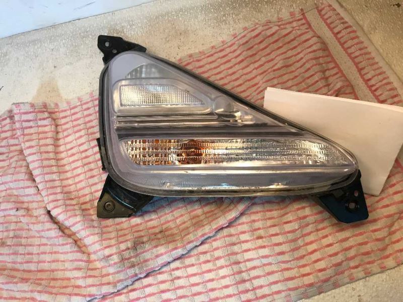 Luz de posición lateral usada original (OEM)
