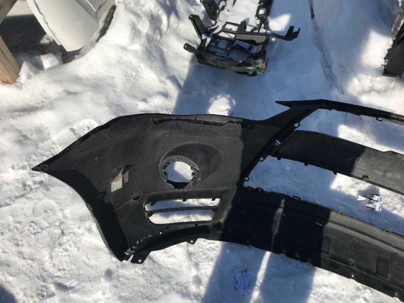 Front bumper cover used genuine OEM Mitsubishi Outlander 2010-2013