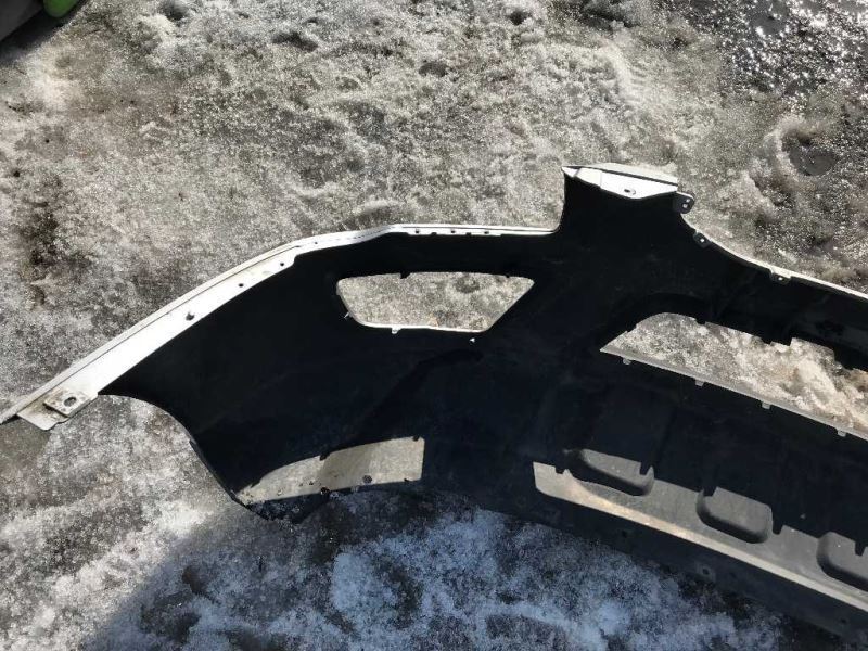 Front bumper cover used genuine OEM KIA Sportage 2009-2010
