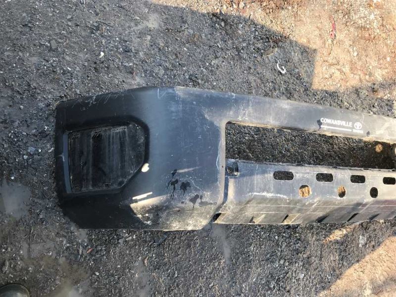 Front bumper cover used genuine OEM Toyota FJ Cruiser 2007-2014