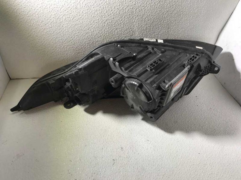 Right headlamp lens/housing used genuine OEM Land Rover Range Rover Evoque 2013-2016