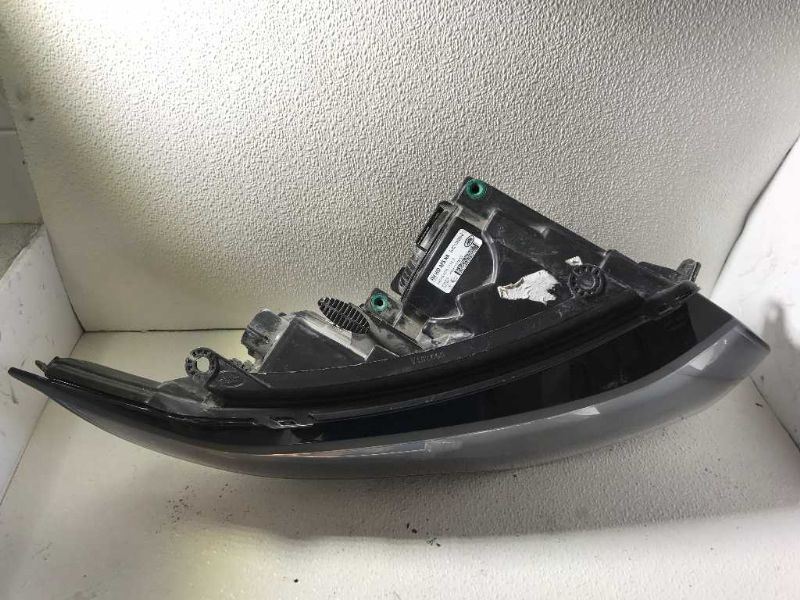 Right headlamp lens/housing used genuine OEM Land Rover Range Rover Evoque 2012-2014