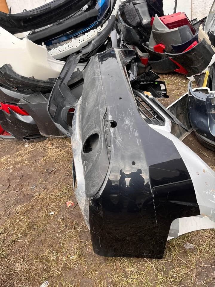 Defensa (parachoques) trasera usada original (OEM) Alfa Romeo Giulia 2017-2019