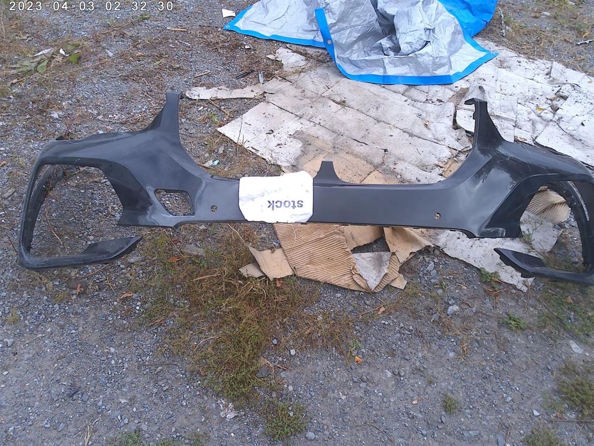 Front bumper cover used genuine OEM BMW X5 2019-2023