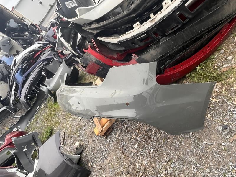 Defensa (parachoques) trasera usada original (OEM) Audi A5 Quattro 2020-2024