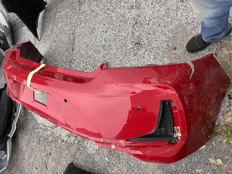 Defensa (parachoques) trasera usada original (OEM) Honda Accord 2016-2017