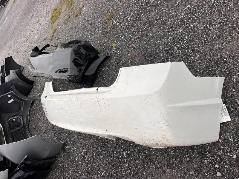 Defensa (parachoques) trasera usada original (OEM) Honda Civic 2006-2011