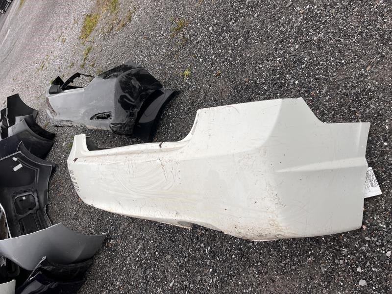 Defensa (parachoques) trasera usada original (OEM) Honda Civic 2006-2011