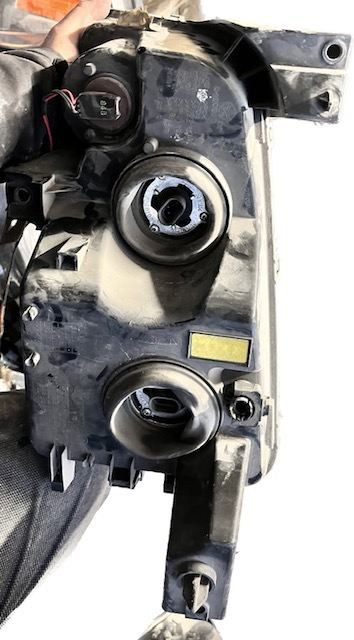Faro usado original (OEM) Chrysler Charger 2006-2007
