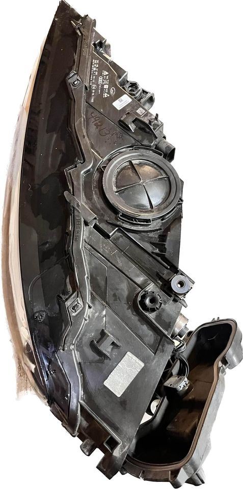 Left headlamp assembly composite used genuine OEM Audi Q7 2017-2019