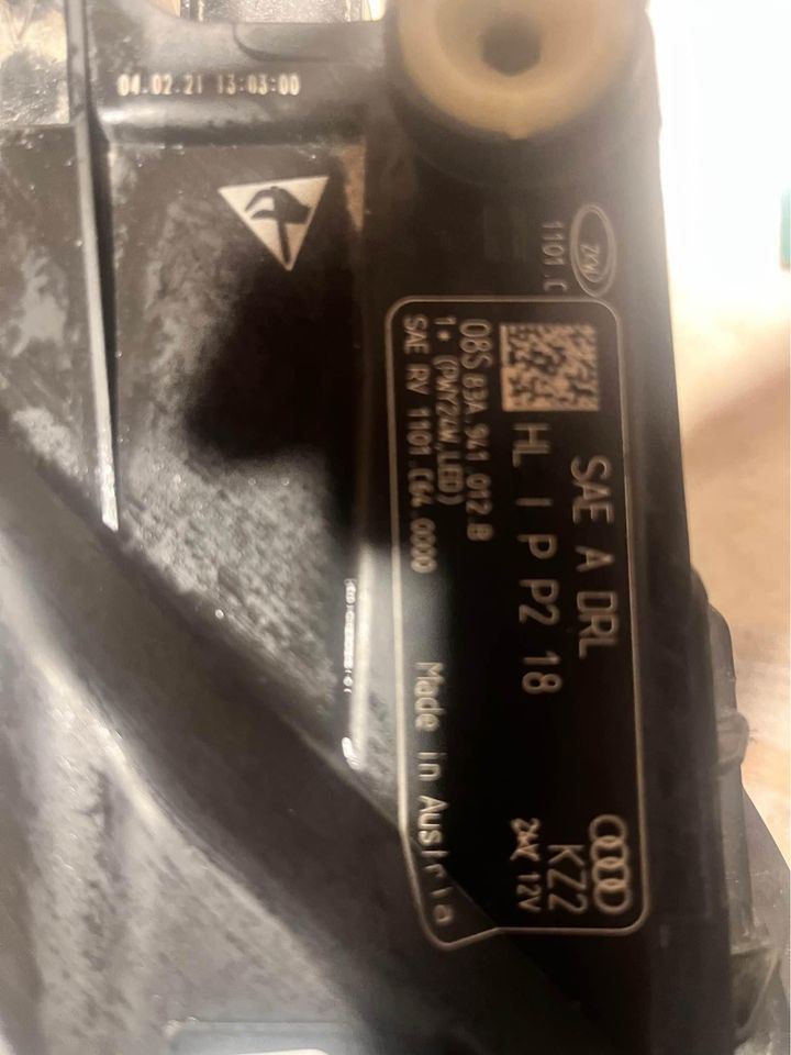 Faro derecho usado original (OEM) Audi Q3 2019-2023