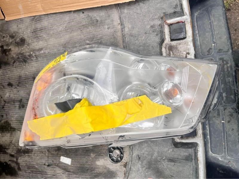 Left headlamp assembly composite used genuine OEM Dodge Grand Caravan 2011-2020