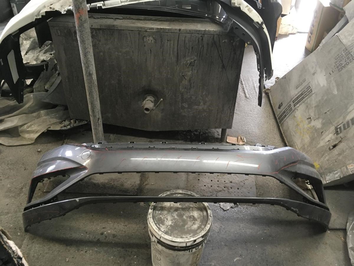 Front bumper cover used genuine OEM Volkswagen Jetta 2019-2021