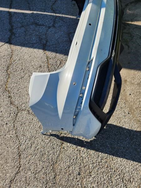 Defensa (parachoques) trasera usada original (OEM) Audi Audi Q3 2019-2024