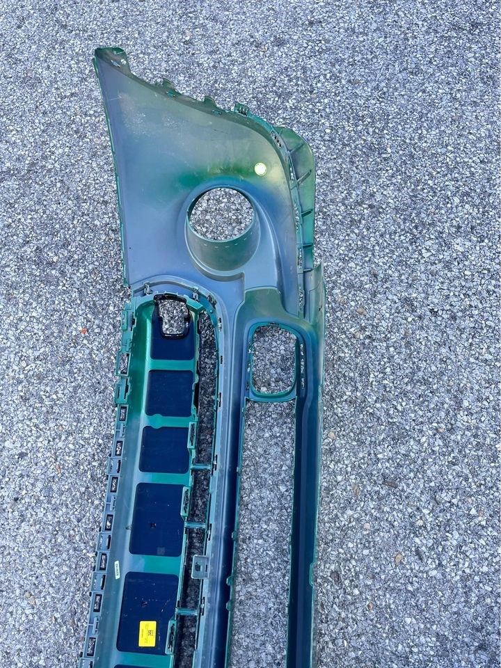 Defensa (parachoques) delantera usada original (OEM) Mini Cooper 2018-2021