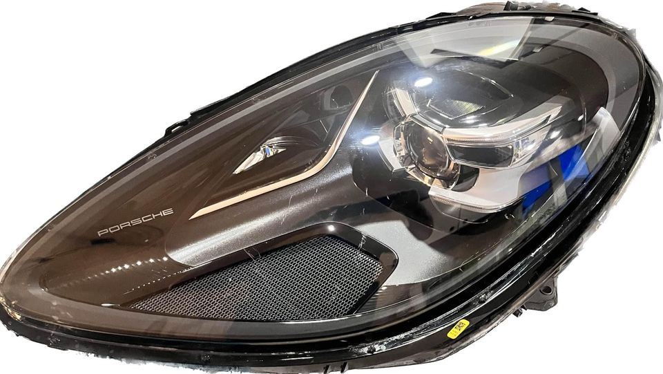 Faro derecho usado original (OEM) Porsche Macan 2019-2021