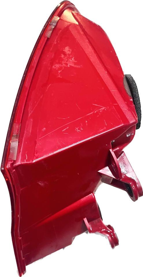 Left taillamp assembly outer used genuine OEM Audi A7 Quattro 2012-2015