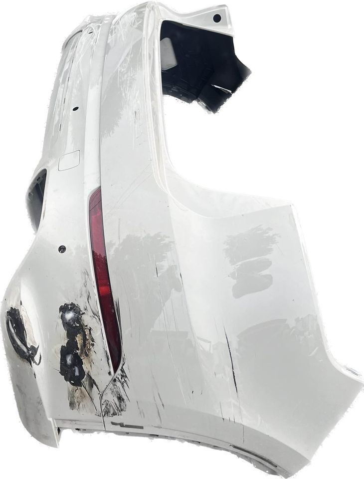 Rear Bumper Cover used genuine OEM Porsche Cayenne 2019-2023