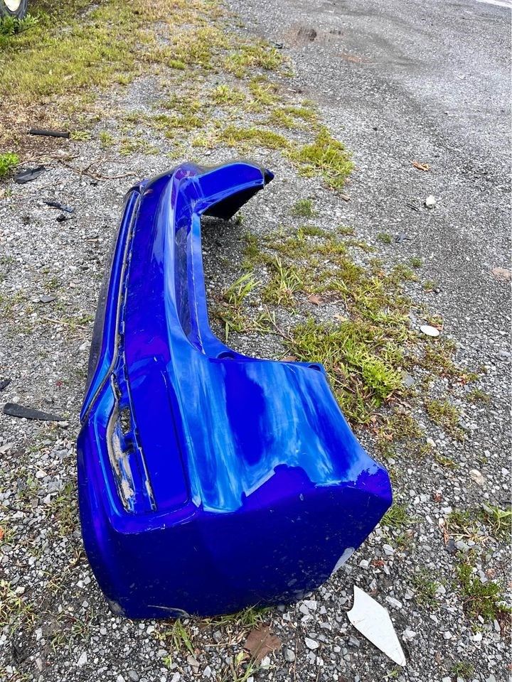 Defensa (parachoques) trasera usada original (OEM) Honda FIT 2018-2020