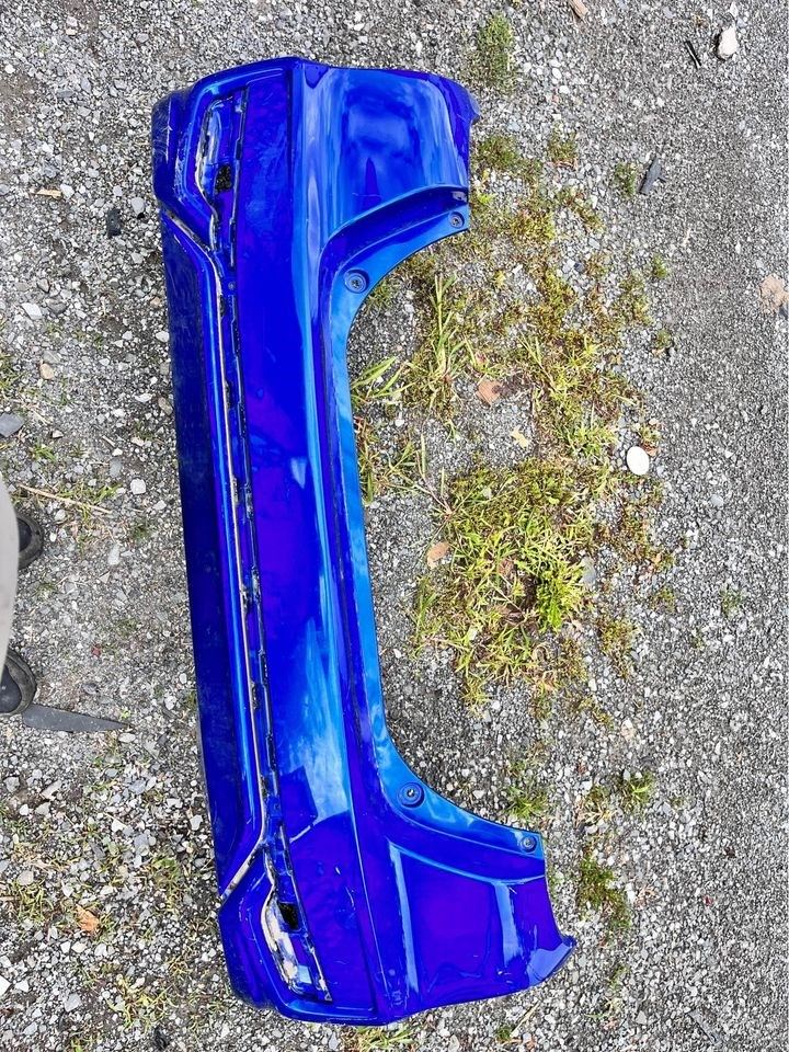 Defensa (parachoques) trasera usada original (OEM) Honda FIT 2018-2020