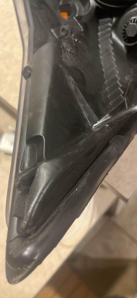 Faro derecho usado original (OEM) Ford Transit-150 2016-2024