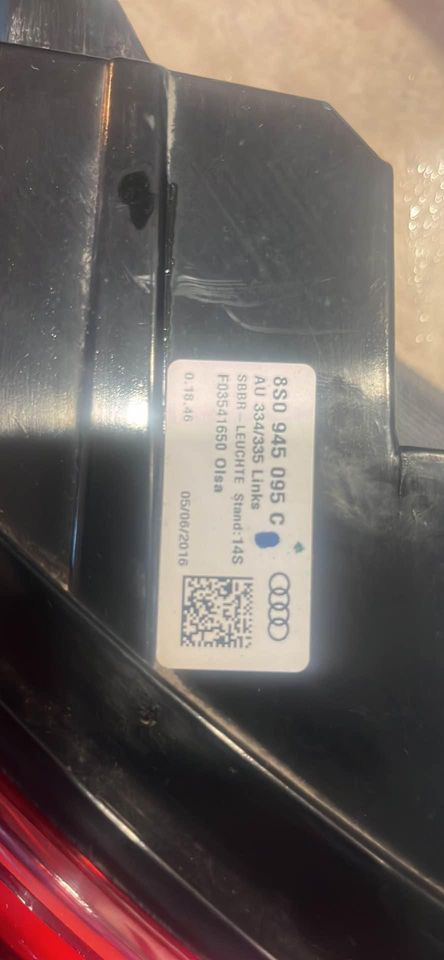 Calavera (luz trasera) usada original (OEM) Audi A8 Quattro 2016-2018