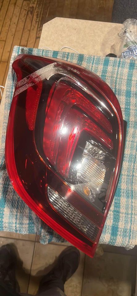 Tail Lamp used genuine OEM Buick Encore 2017-2022