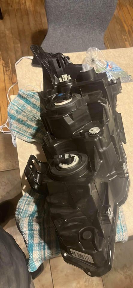 Faro derecho usado original (OEM) Honda Civic 2016-2020