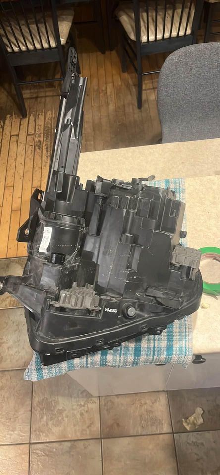 Faro usado original (OEM) KIA Sportage 2023-2025