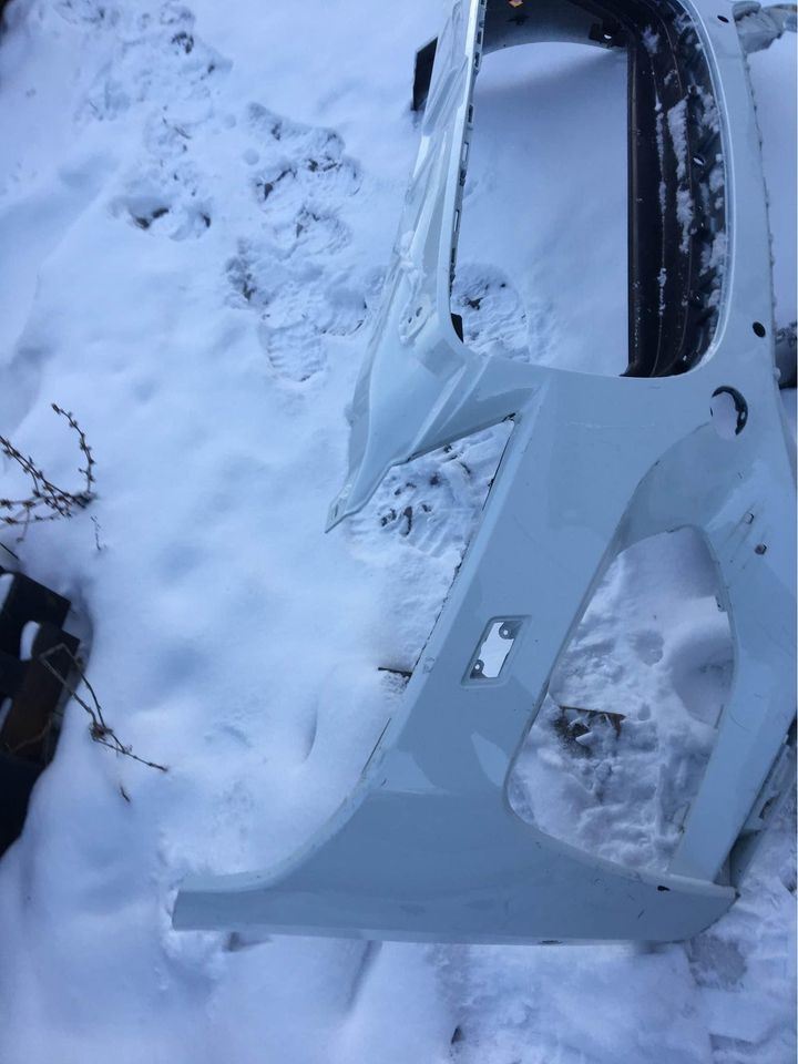 Front Bumper assembly used genuine OEM Jaguar F-Pace 2021
