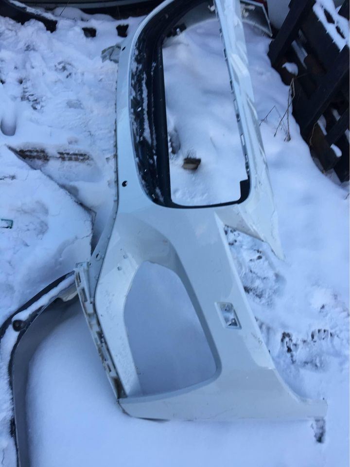Front Bumper assembly used genuine OEM Jaguar F-Pace 2021