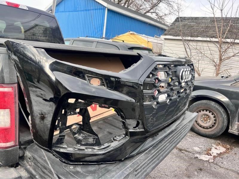 Front Bumper assembly used genuine OEM Audi Q5 2021-2025