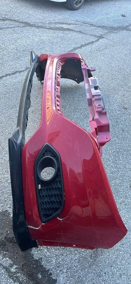 Defensa (parachoques) delantera usada original (OEM) Honda HR-V 2019-2022