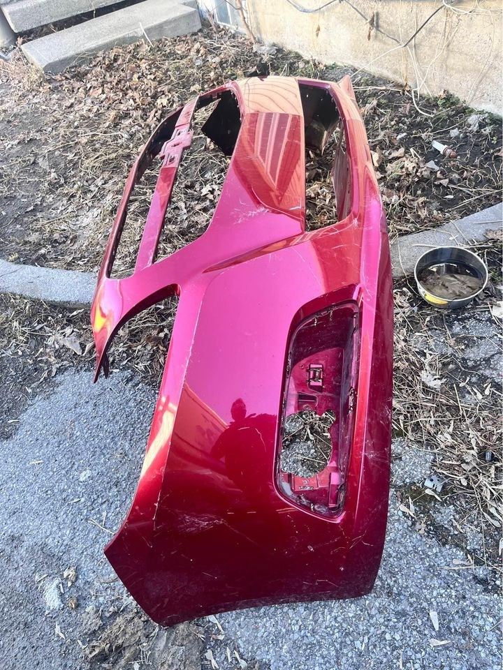 Front bumper cover used genuine OEM Chevrolet Malibu 2013