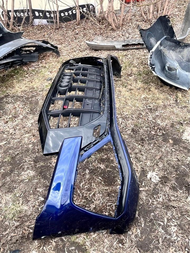 Front Bumper assembly used genuine OEM Audi Audi SQ8 2020-2025