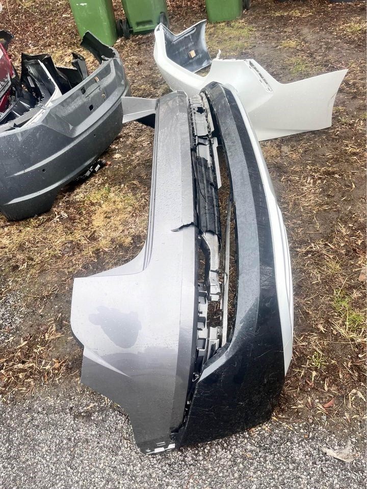 Rear Bumper Cover used genuine OEM
