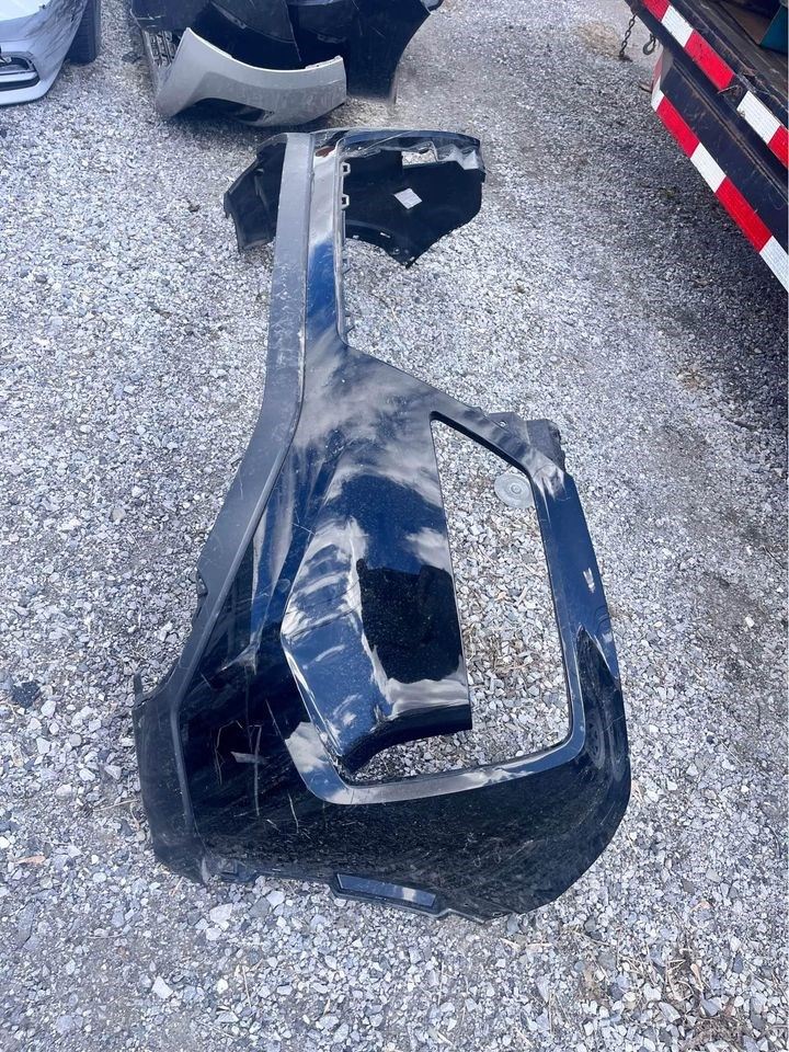 Front bumper valance used genuine OEM Ford Expedition 2018-2021
