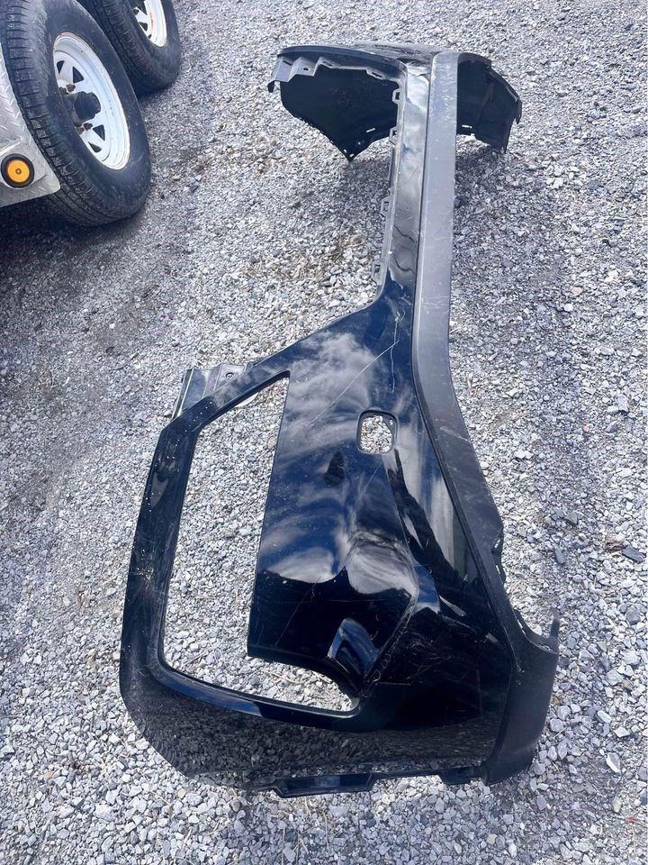 Front bumper valance used genuine OEM Ford Expedition 2018-2021