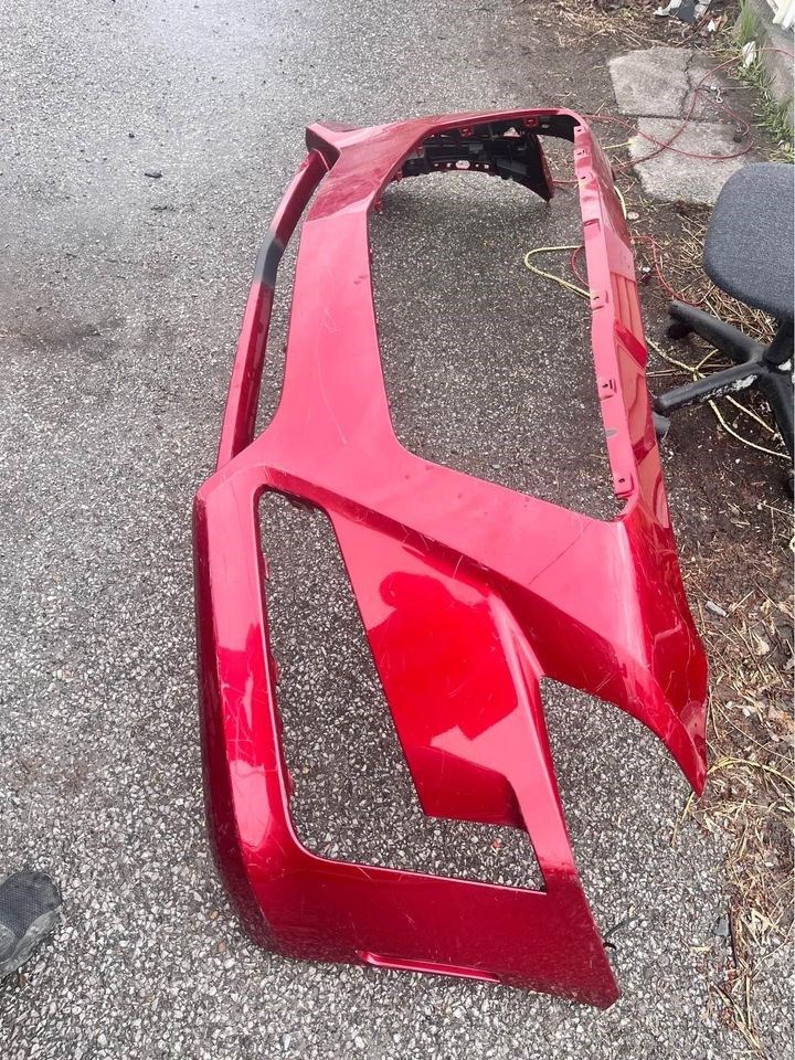 Front bumper cover used genuine OEM Cadillac ATS 2015-2018