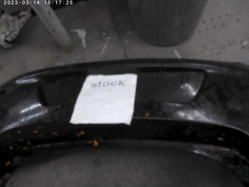 Defensa (parachoques) trasera izquierda usada original (OEM) Nissan Pathfinder 2013-2020