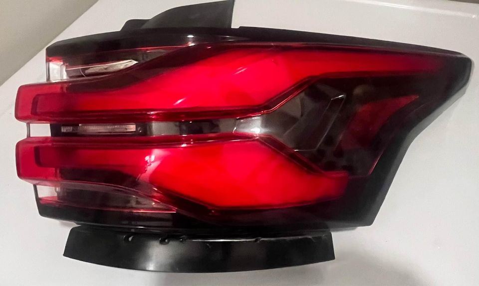 Tail Lamp used genuine OEM General Motors Traverse 2022-2024