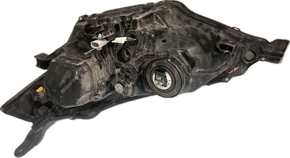 Right headlamp assembly composite used genuine OEM Toyota Corolla 2014-2016