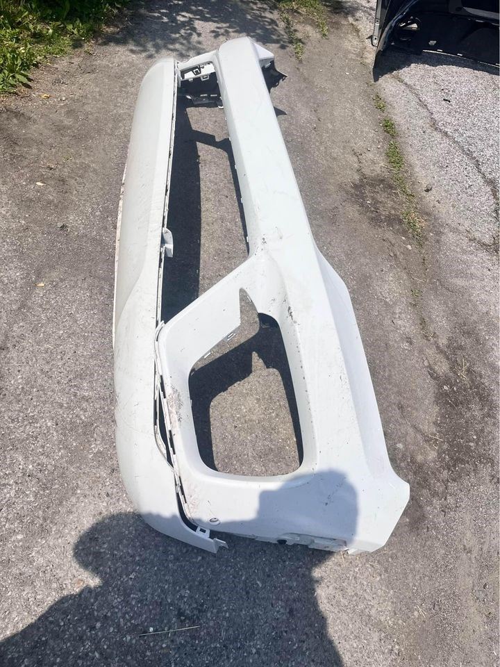 Front bumper cover upper used genuine OEM Jeep Grand Cherokee 2022-2024