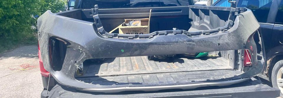 Defensa (parachoques) delantera usada original (OEM) KIA Sorento 2019-2020