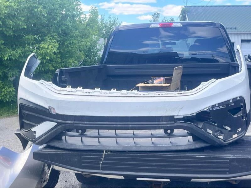Front bumper energy absorber used genuine OEM Volkswagen Tiguan 2022-2024