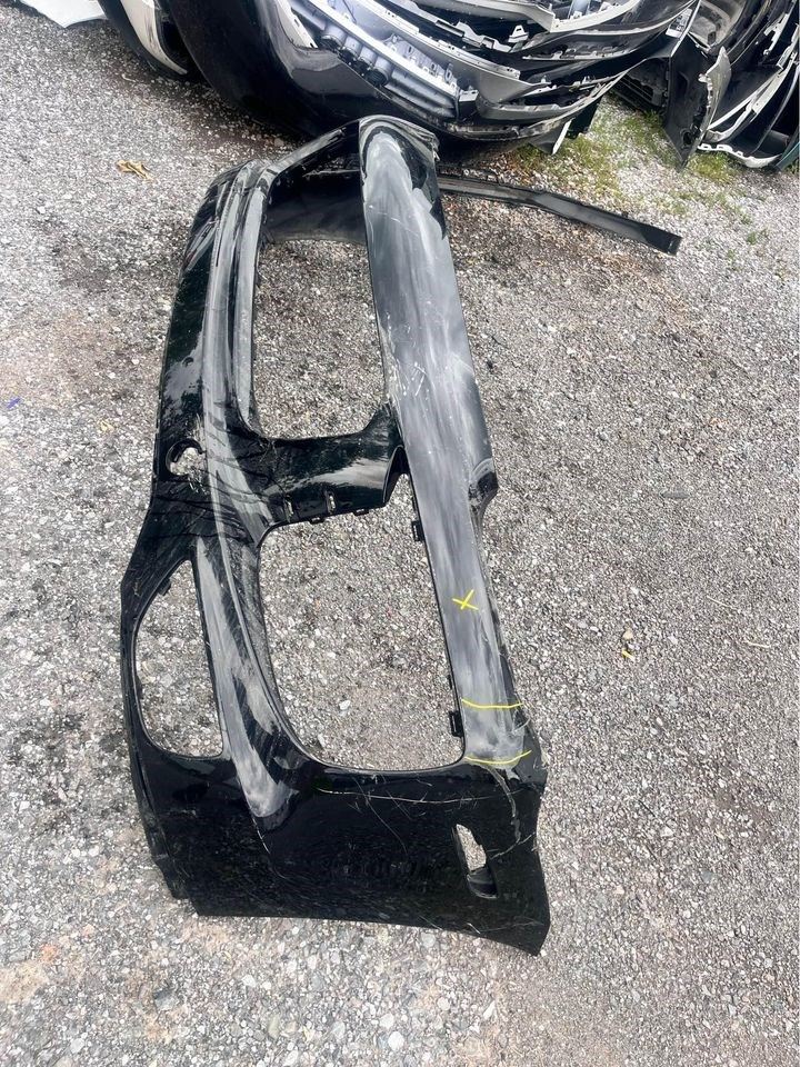 Defensa (parachoques) delantera usada original (OEM) Porsche Cayenne 2015-2018