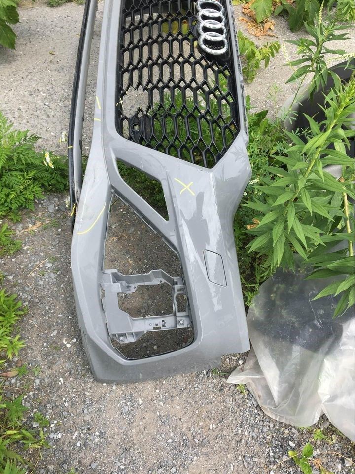 Right front bumper molding used genuine OEM Audi RS5 2018-2020
